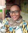 Rencontre Femme Cameroun à Urbaine : Solange, 45 ans